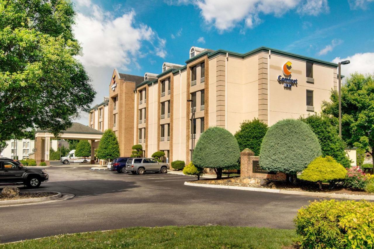 Comfort Inn Airport Roanoke Bagian luar foto