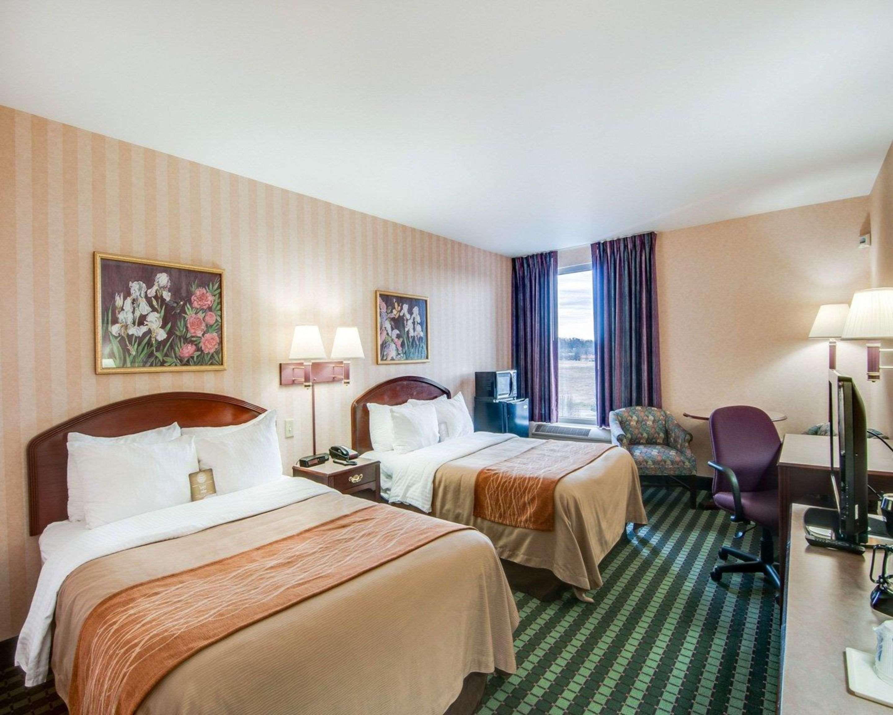 Comfort Inn Airport Roanoke Bagian luar foto